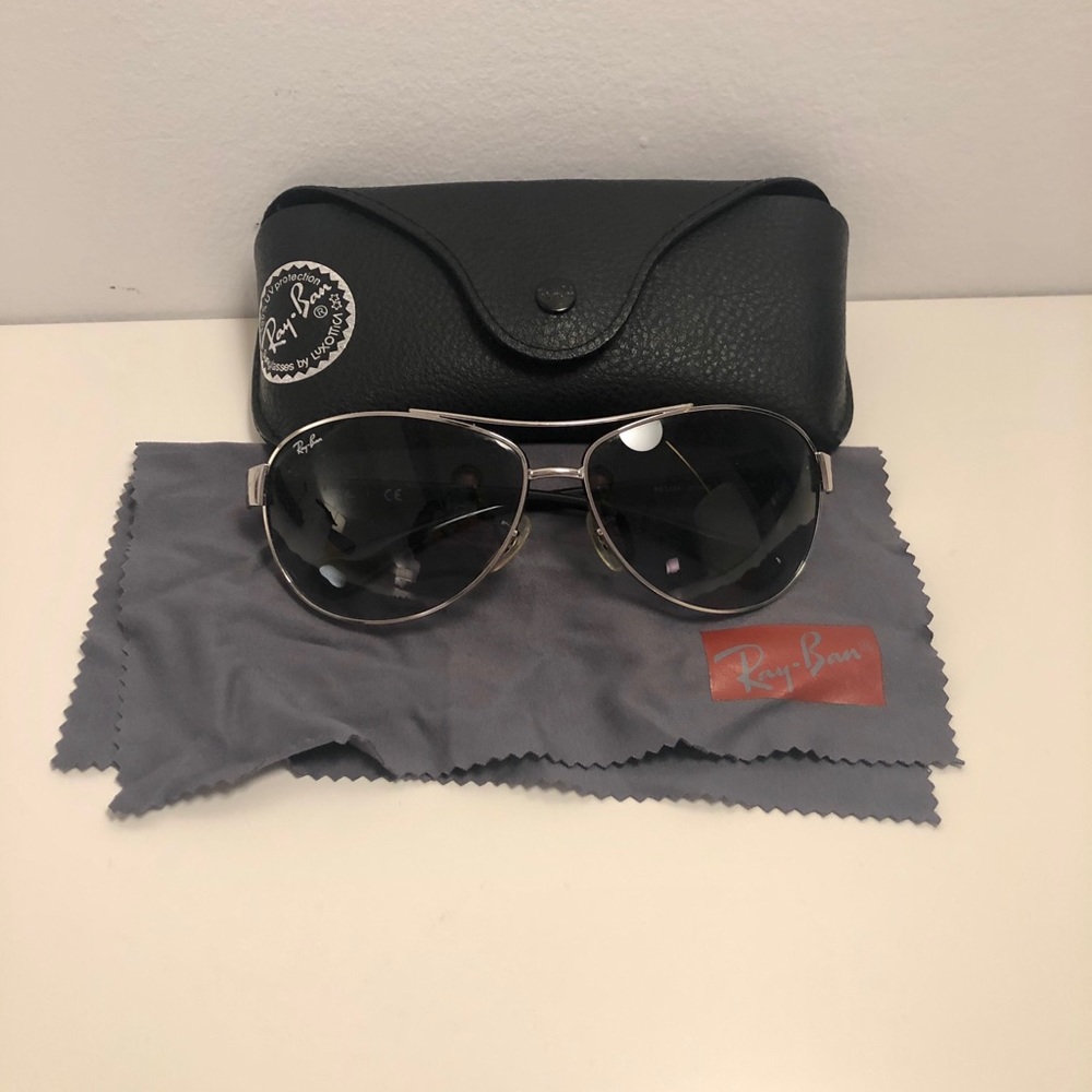 Ray Ban Aviator Sunglasses